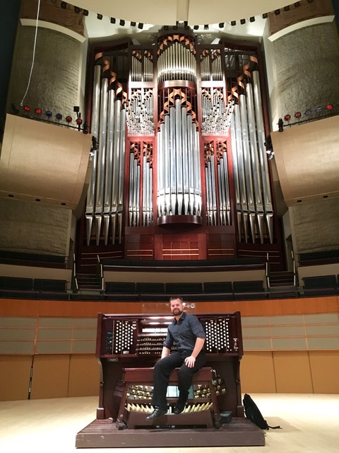 Connecting continents through the pipe organ - School of Music